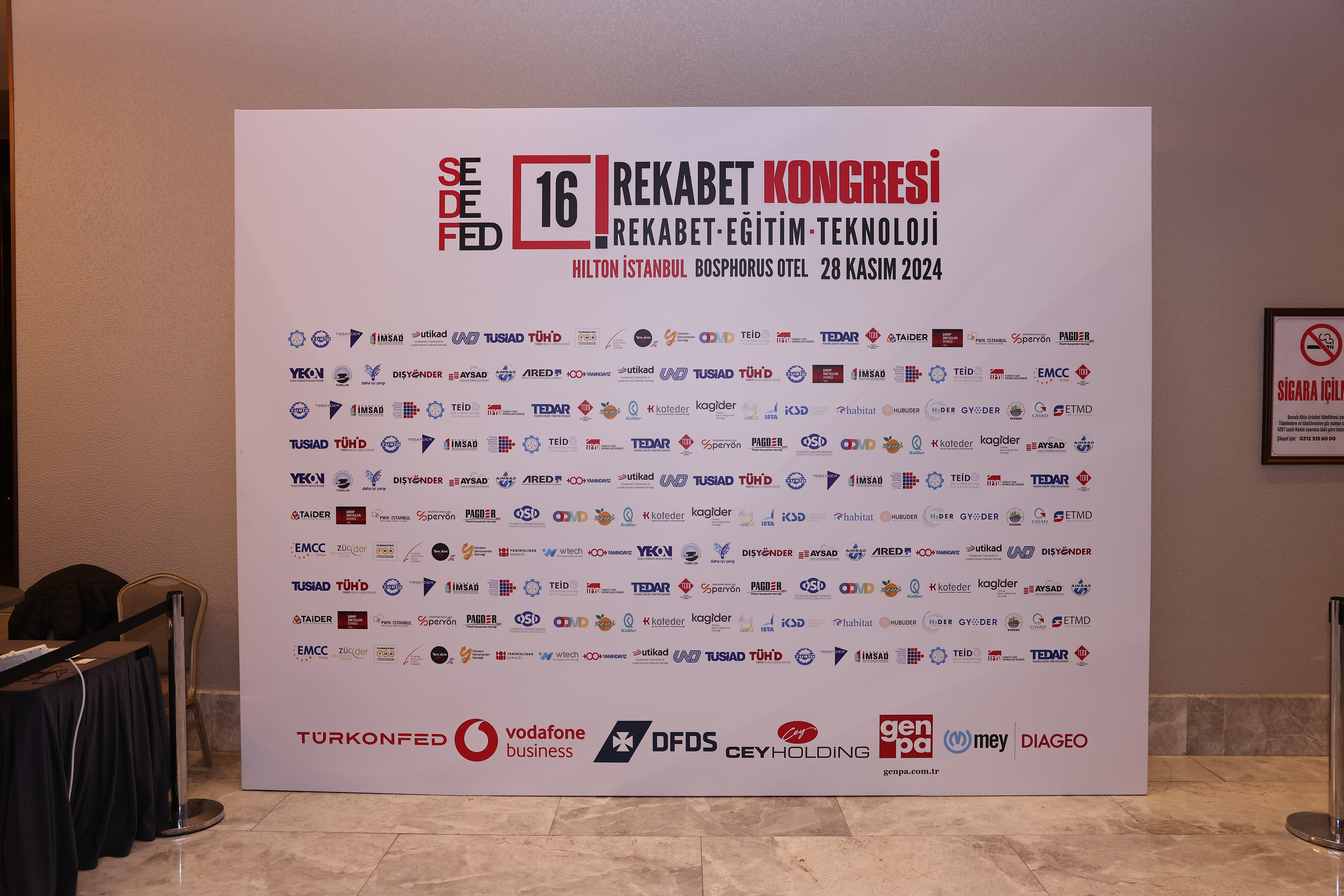 16. Rekabet Kongresi Backdrop Görsel Tasarımı